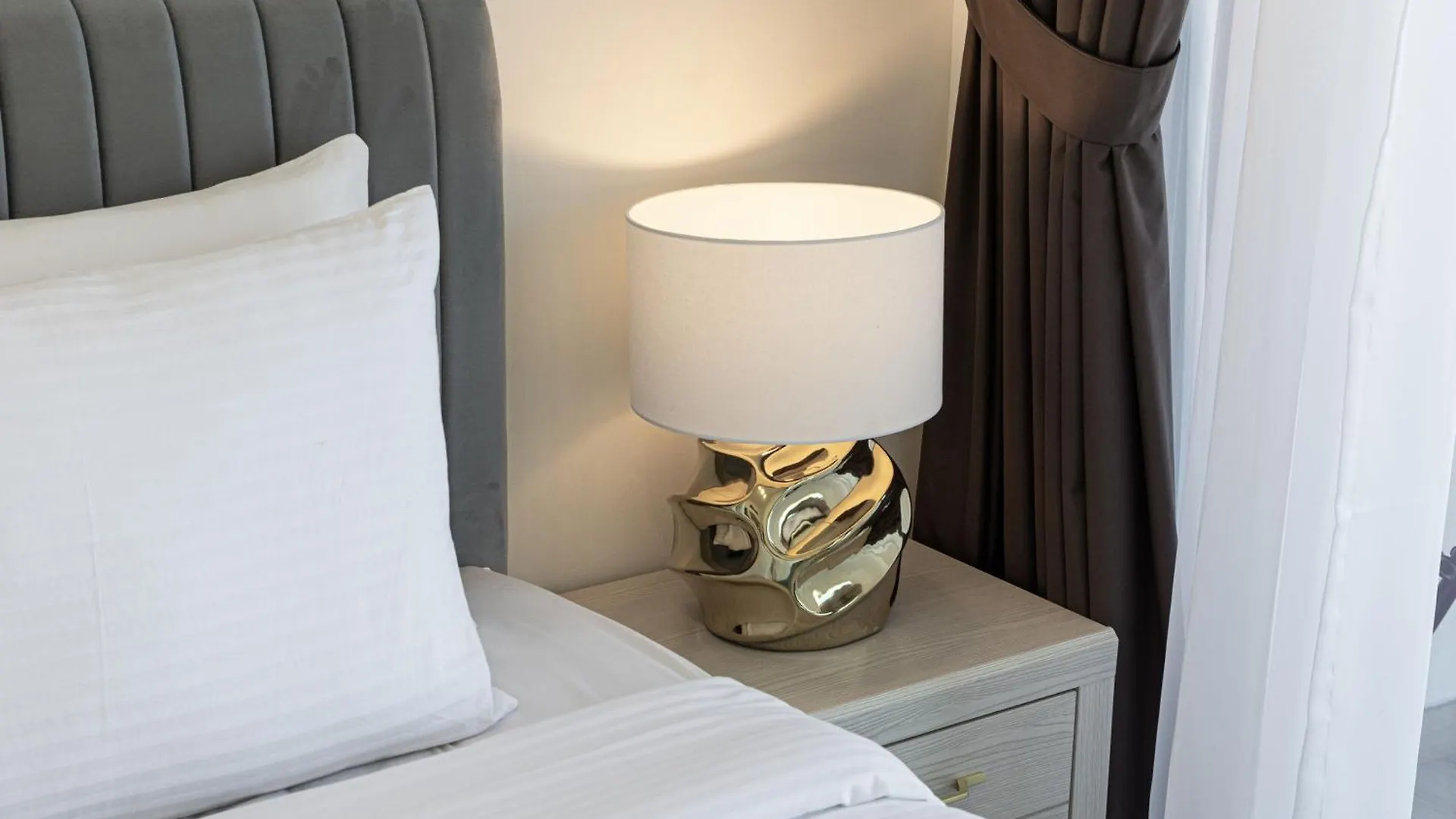Daniels Stylish 1Br Apartment With Al Khail View Dubai 0*,  United Arab Emirates