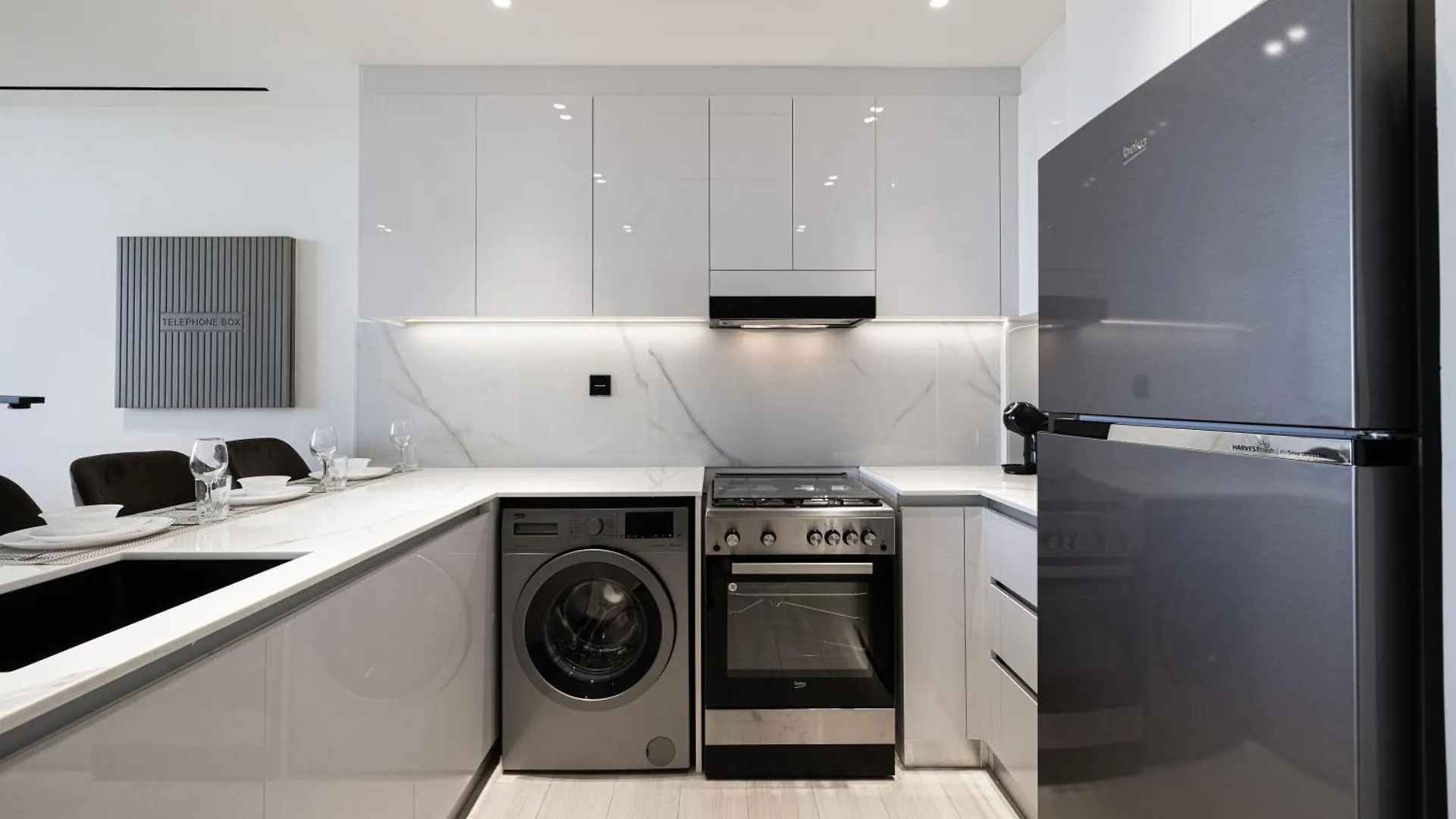 Daniels Stylish 1Br Apartment With Al Khail View Dubai 0*,
